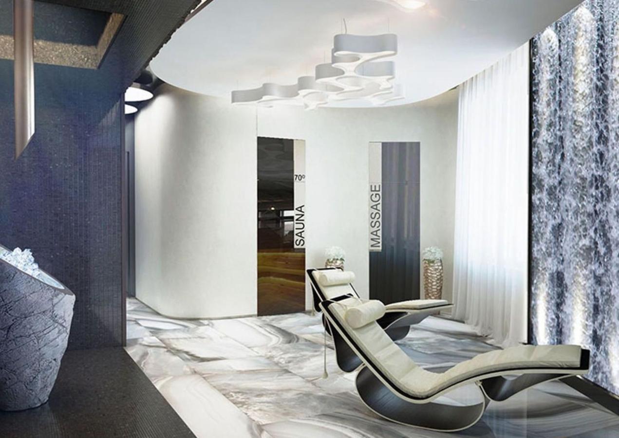 Royal Tower Luxurious Smart Residence 基輔 外观 照片